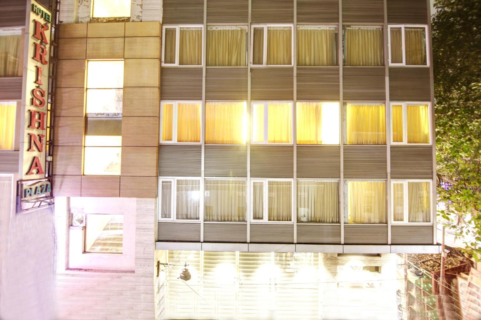 Hotel Krishna Plaza 'New Delhi' - By M S Hospitality エクステリア 写真